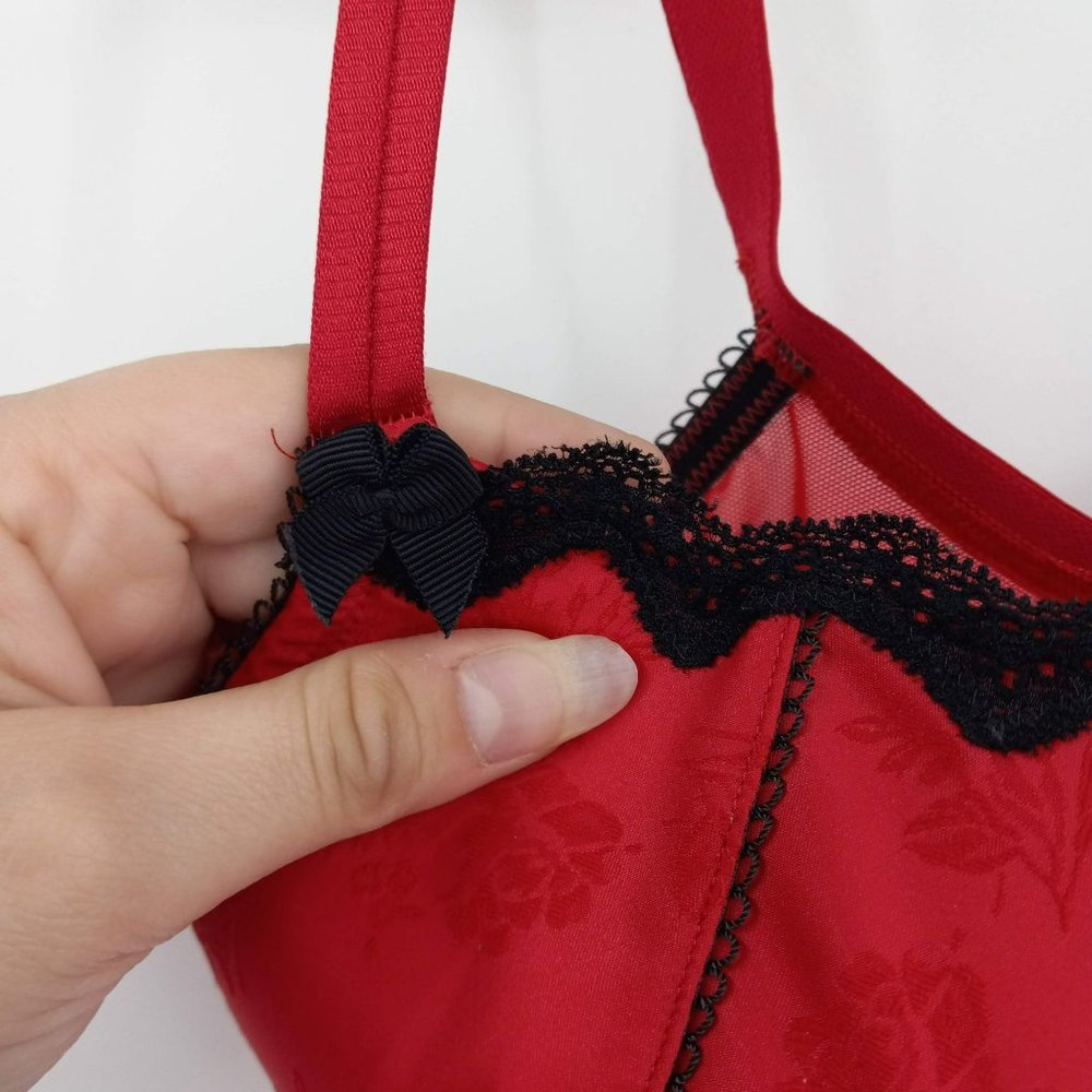 Cacique Red & Black Floral Embossed Lace Trim Bra Padded Underwire Sexy 40DD - Picture 6 of 12